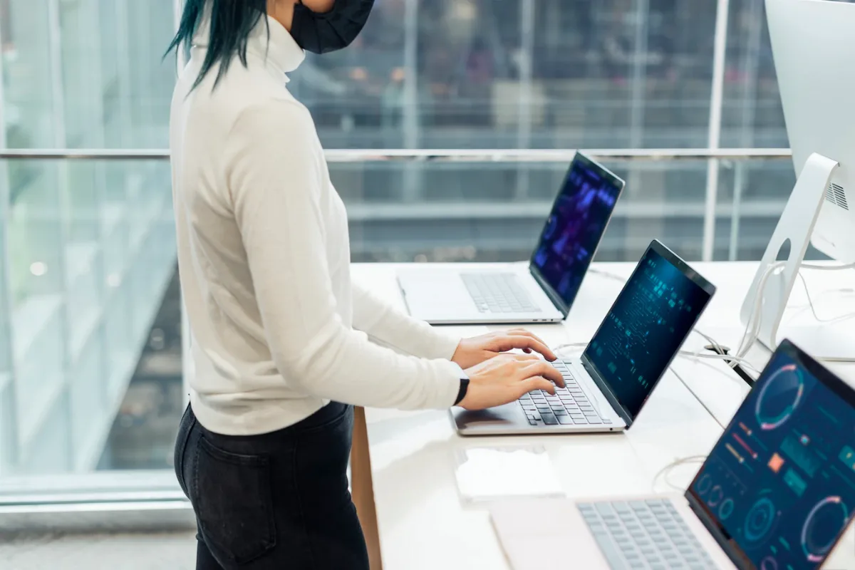 Computer and laptop sales and repair service in Abu Dhabi